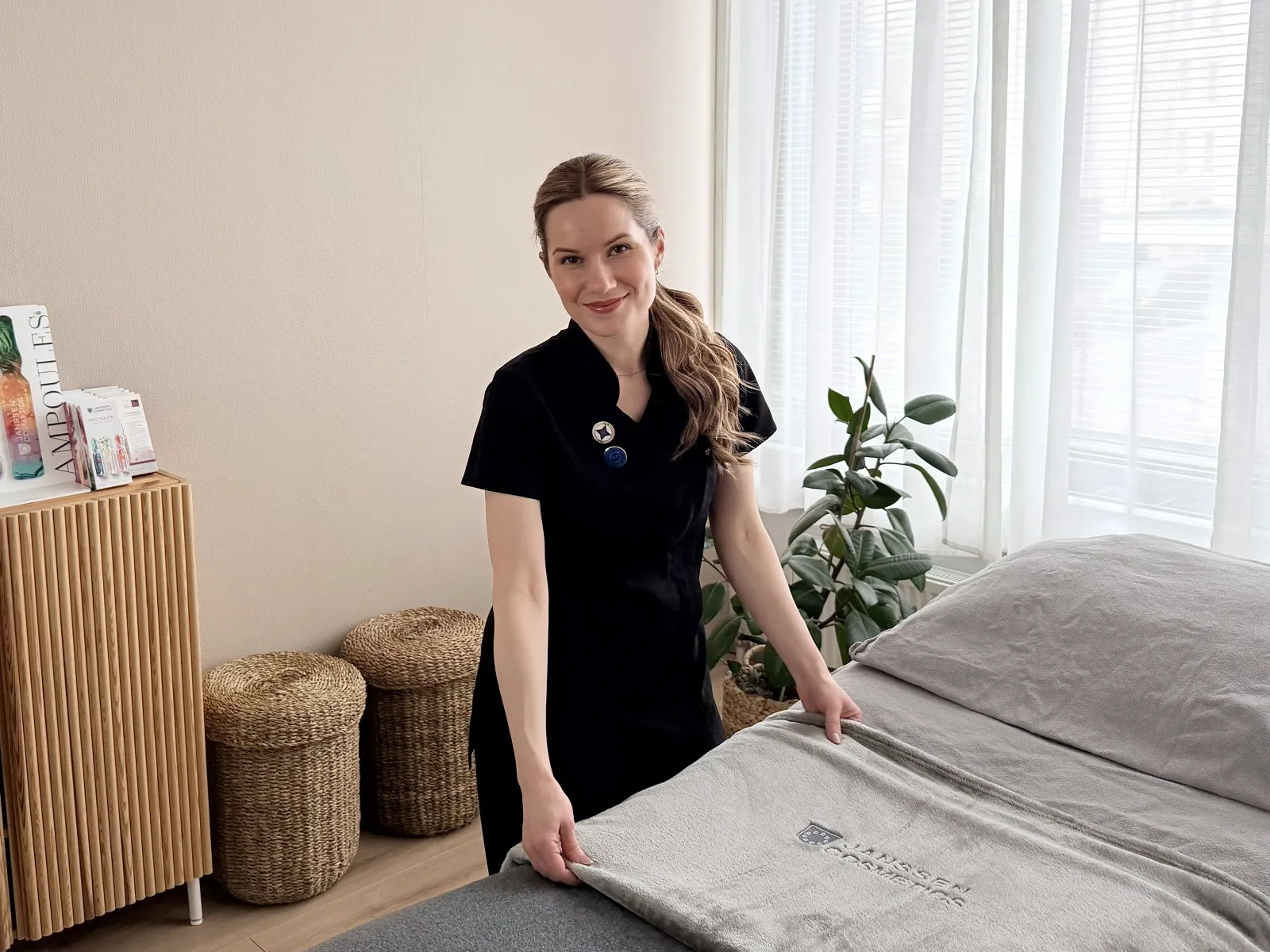 Kosmetologi Turussa - Susanna Markkula Beauty tarjoaa kasvohoitoja, sokerointia ja jalkahoitoja